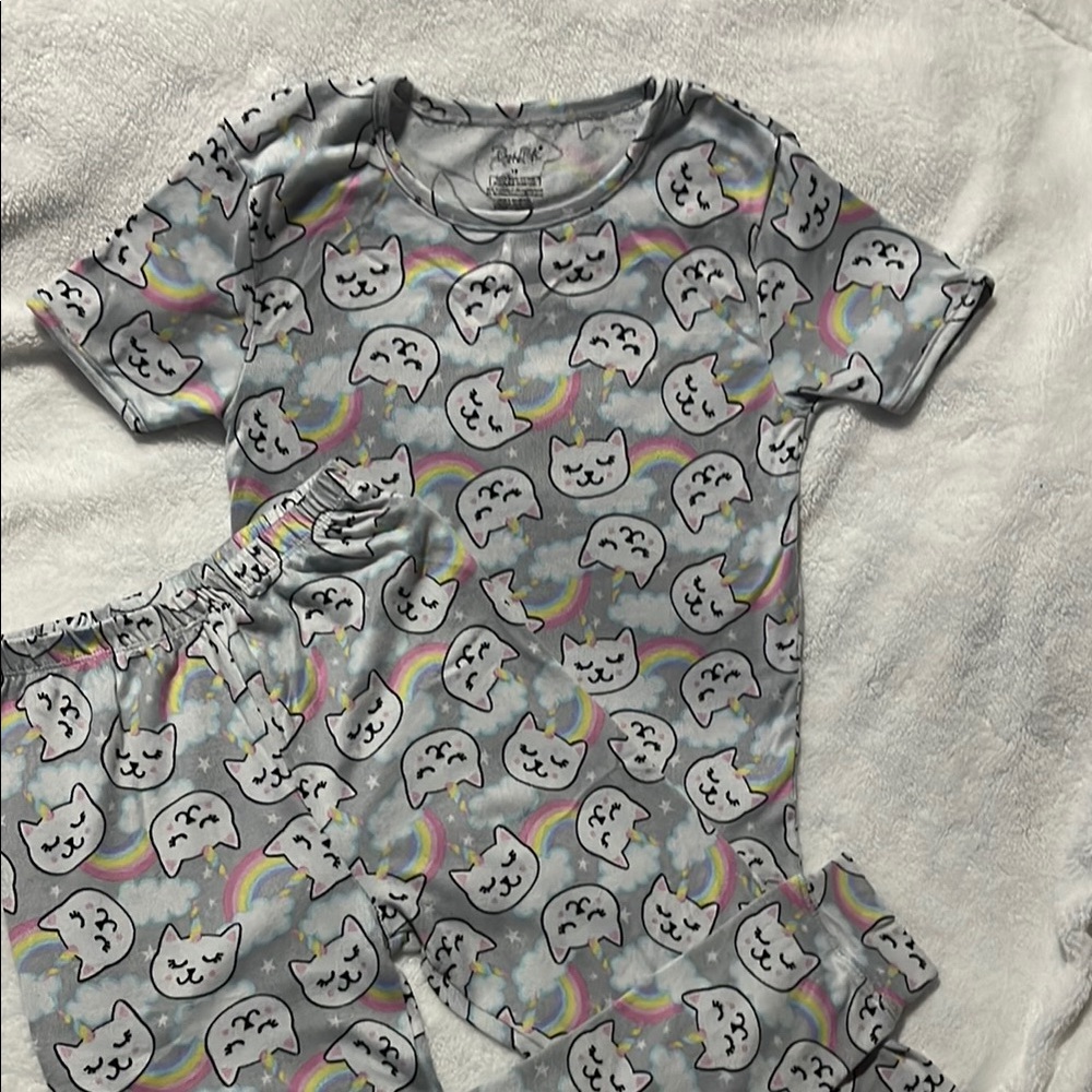 Pajama set